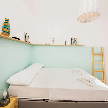 度假居 Amazing House With Balcony 1 Min Walking Distance To The Beach In Bodrum
